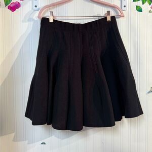Line Elegant Black Skirt Sz M‎